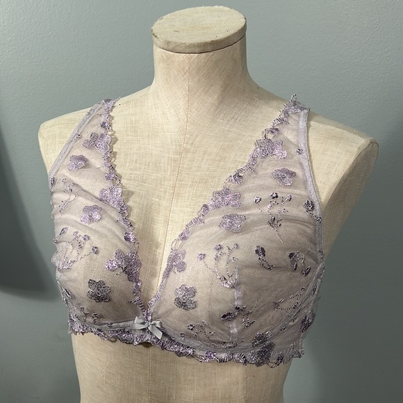Body by Victoria Shimmer Floral Bralette Purple size L G B85 Victoria’ s Secret - Picture 4 of 10